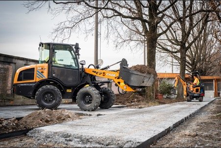 CASE CONSTRUCTION EQUIPMENT ELEKTRYZUJE PRZYSZŁOŚĆ